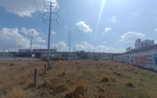 Terreno en Momoxpan (Zona Plaza Explanada)